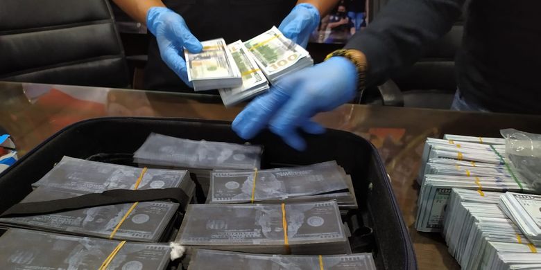 Black money cleaning services - Laboratoires Anvir